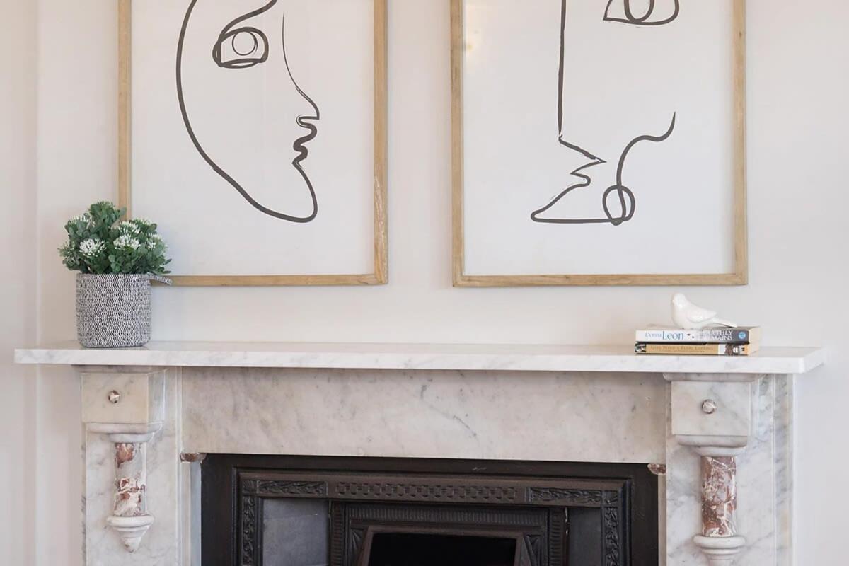 Huge Harbour View Apartment In Historic Home シドニー エクステリア 写真